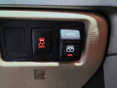 Used 2015 Toyota Sequoia SR5 image 26