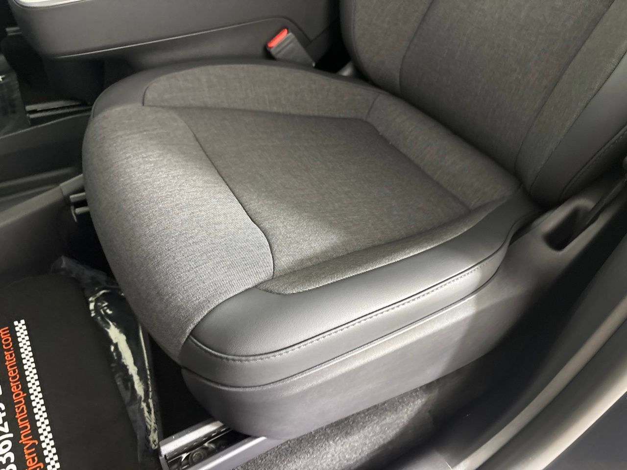 Used 2026 Tesla Model Y 2WD image 9