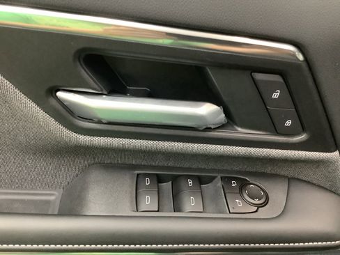 New 2026 GMC Sierra EV Elevation image 19