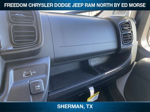 New 2025 RAM ProMaster 1500 w/ Premium Convenience Group image 10