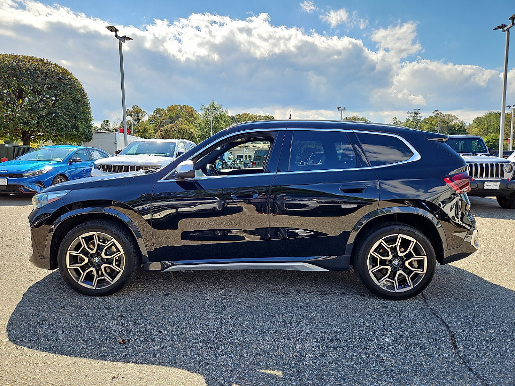 Used 2023 BMW X1 xDrive28i w/ Convenience Package AWD/4WD image 4