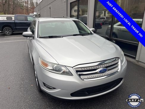 Used 2012 Ford Taurus SEL image 3
