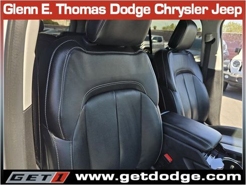 Certified 2023 Jeep Grand Cherokee Limited w/ Luxury Tech Group II image 33