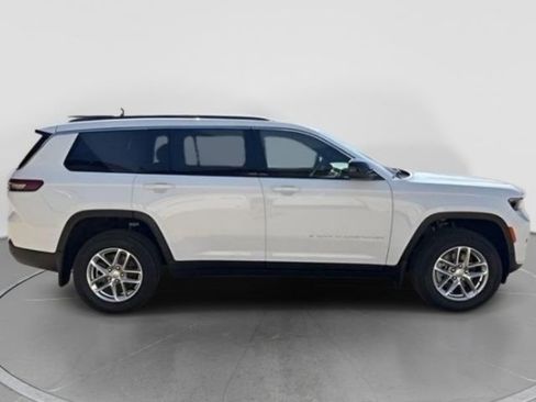New 2026 Jeep Grand Cherokee L 4WD image 7