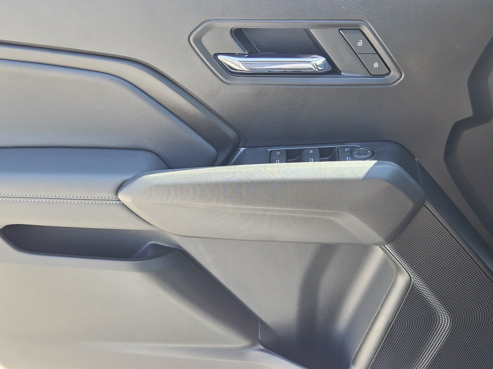 New 2026 Chevrolet Colorado LT w/ LT Convenience Package RWD image 16
