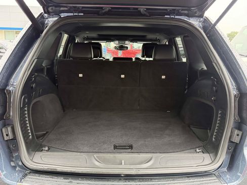 Used 2020 Jeep Grand Cherokee Limited AWD/4WD image 8