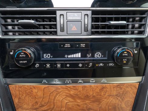 Used 2021 Nissan Armada SL AWD/4WD image 23