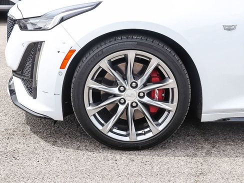 Used 2023 Cadillac CT5 Sport w/ Super Cruise 2 Package image 9
