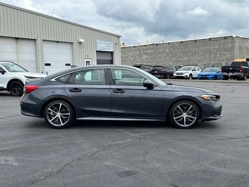 Used 2024 Honda Civic Touring image 7