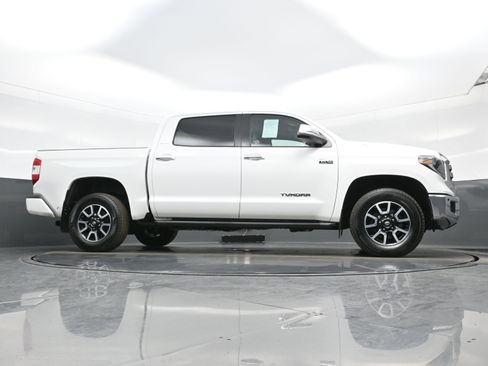 Used 2020 Toyota Tundra Limited w/ Limited Premium Package AWD/4WD image 34