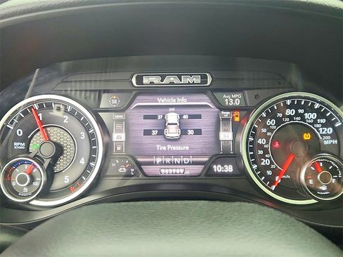 Used 2020 RAM 1500 Laramie w/ Night Edition image 14