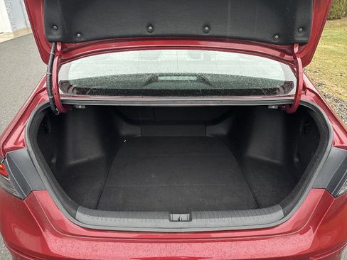 Used 2023 Honda Accord Touring image 5