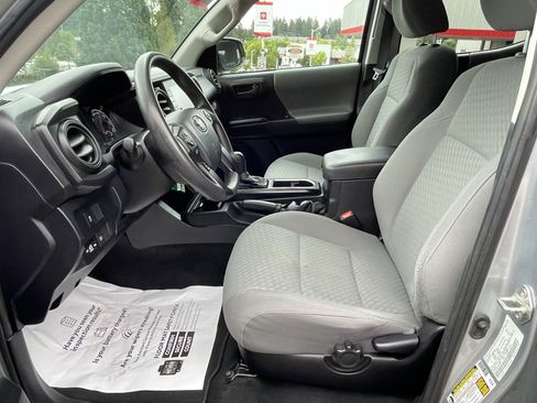 Certified 2020 Toyota Tacoma SR AWD/4WD image 11