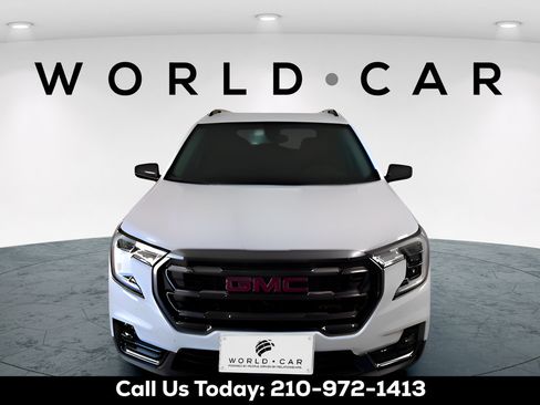 Used 2024 GMC Terrain AT4 w/ Tech Package AWD/4WD image 2