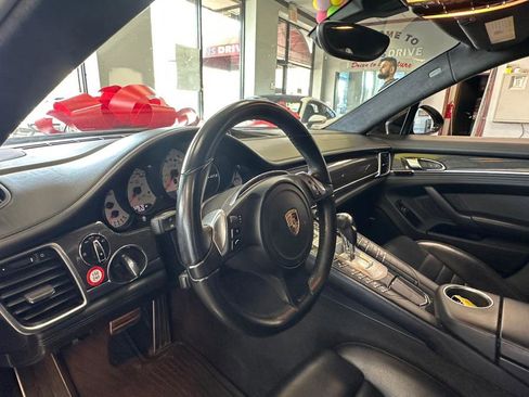 Used 2016 Porsche Panamera GTS image 21