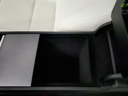 Used 2024 Tesla Model 3 Long Range RWD image 74