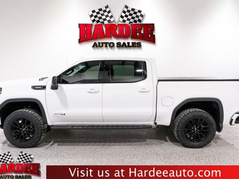 Used 2024 GMC Sierra 1500 AT4 w/ Technology Package image 1
