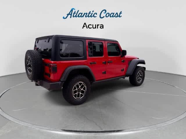 Used 2024 Jeep Wrangler Unlimited Rubicon AWD/4WD image 8