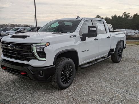 New 2026 Chevrolet Silverado 2500 LT w/ Trail Boss Package image 3