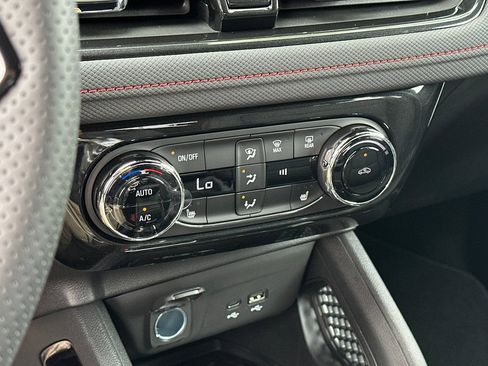 New 2026 Chevrolet TrailBlazer RS w/ Convenience Package FWD image 20