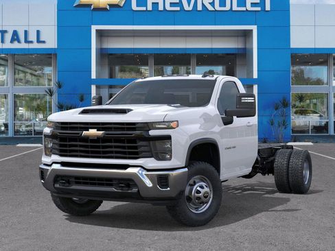 New 2025 Chevrolet Silverado 3500 W/T w/ WT Convenience Package image 6