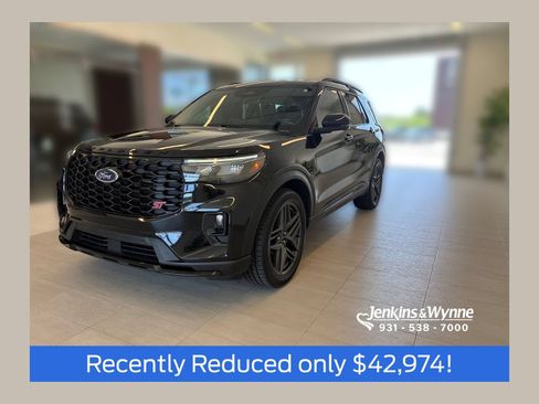Certified 2025 Ford Explorer ST RWD image 1