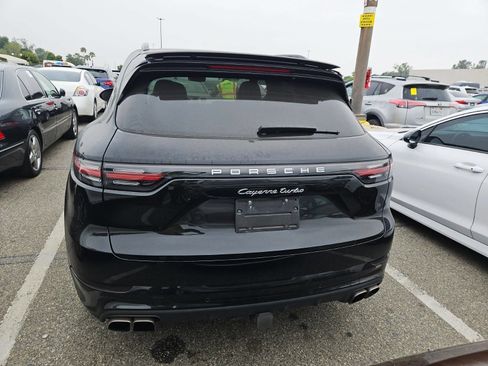 Used 2019 Porsche Cayenne Turbo AWD/4WD image 4