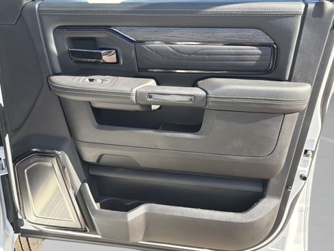 New 2026 RAM 3500 Limited AWD/4WD image 32