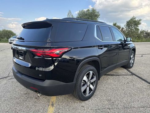 Certified 2023 Chevrolet Traverse LT w/ LT Premium Package AWD/4WD image 30