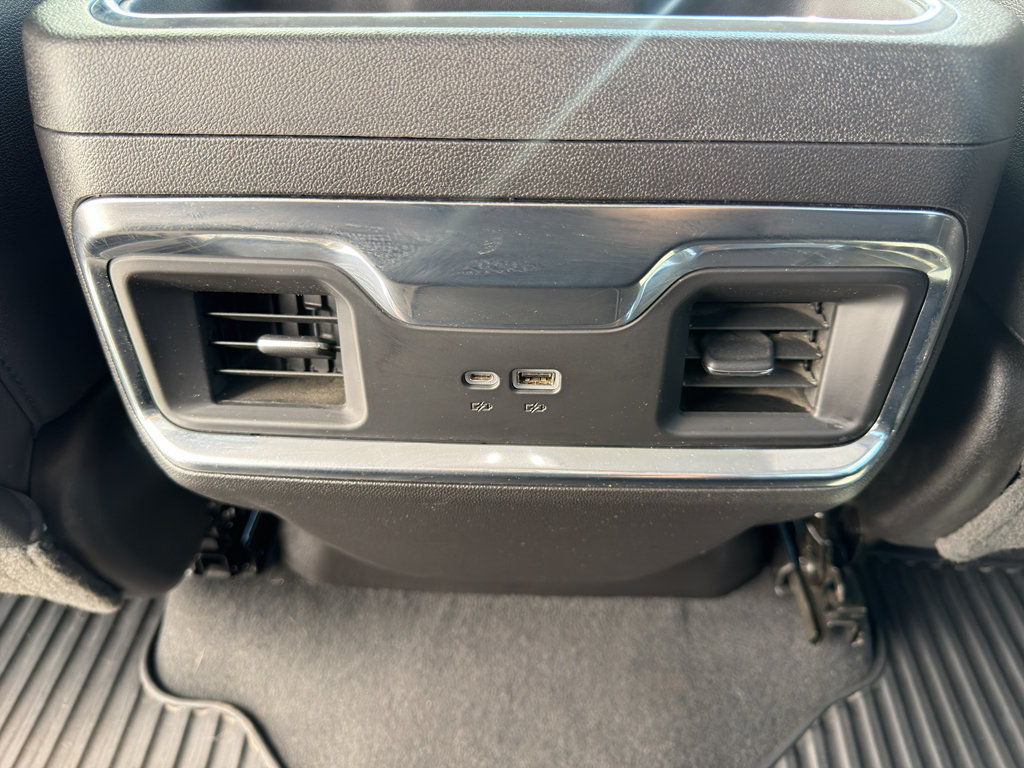 Used 2023 Chevrolet Silverado 1500 LTZ AWD/4WD image 31