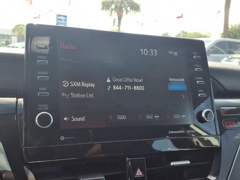 Used 2024 Toyota Camry XSE FWD image 4