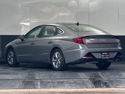 Used 2023 Hyundai Sonata SEL w/ Convenience Package image 5