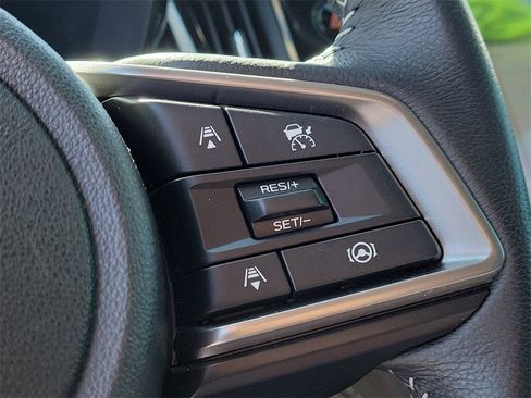 Certified 2025 Subaru Outback Premium image 30