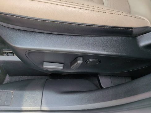 Certified 2020 Ford Escape SEL AWD/4WD image 19