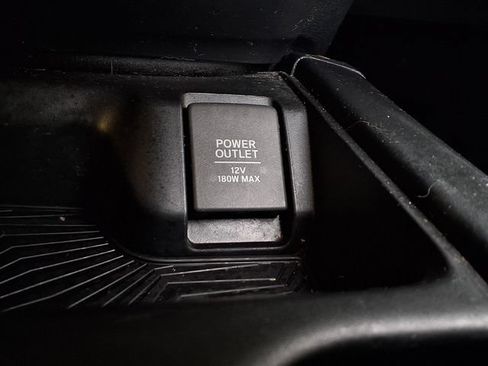 Used 2017 Honda CR-V LX image 11