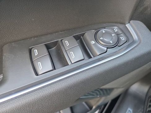 New 2026 GMC Sierra 1500 SLE image 19