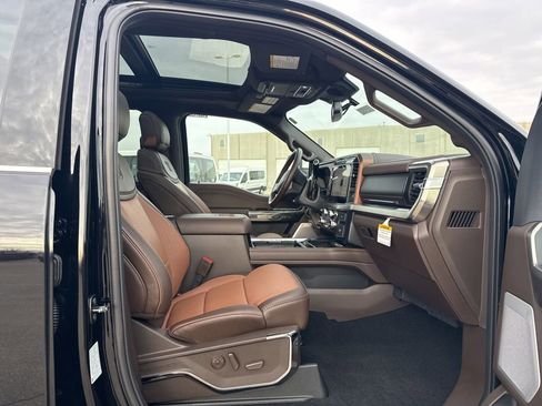 New 2026 Ford F250 King Ranch w/ Chrome Package AWD/4WD image 23