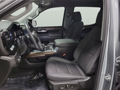 Used 2023 Chevrolet Silverado 1500 RST image 13