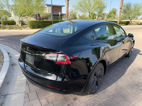 Used 2023 Tesla Model 3 Standard Range RWD image 3