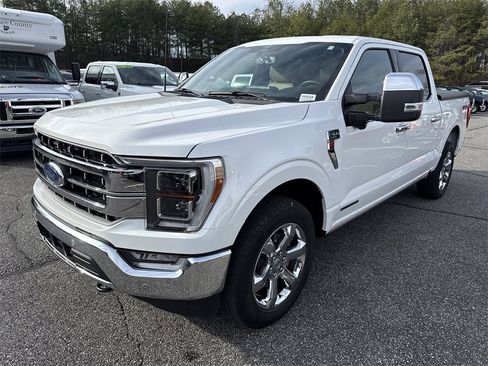 Used 2023 Ford F150 Lariat w/ Equipment Group 502A High image 3