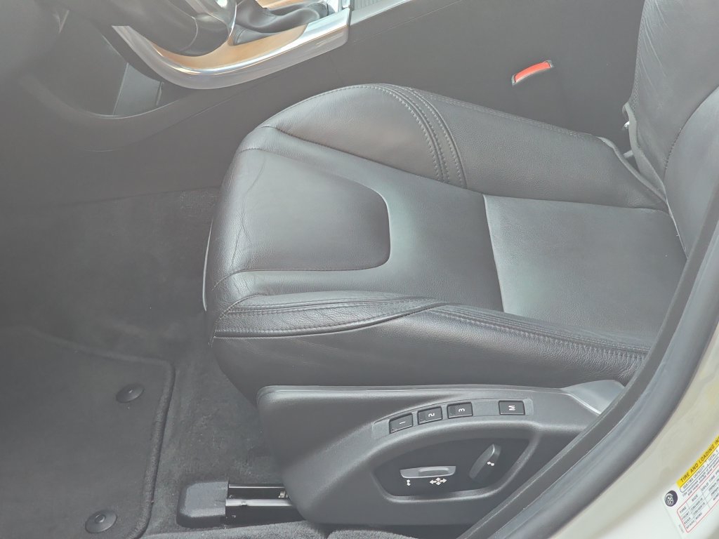 Used 2016 Volvo S60 T5 Premier AWD/4WD image 31