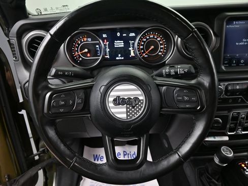 Used 2021 Jeep Wrangler Unlimited Sport AWD/4WD image 25