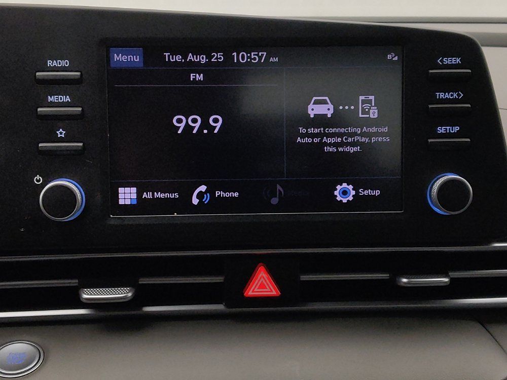 Used 2023 Hyundai Elantra SEL w/ Cargo Package FWD image 25