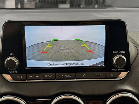 Used 2025 Nissan Sentra S image 21