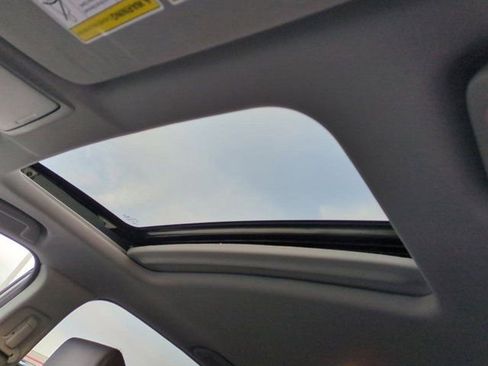 Used 2022 Honda CR-V EX-L image 10