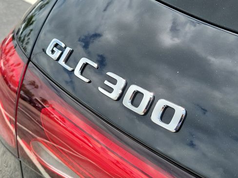 Used 2024 Mercedes-Benz GLC 300 image 8