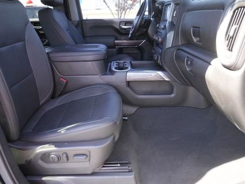 Used 2022 Chevrolet Silverado 2500 LTZ w/ LTZ Plus Package image 19