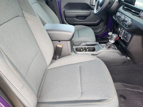 New 2026 Jeep Gladiator Sport image 14