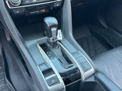 Used 2017 Honda Civic EX-L image 20
