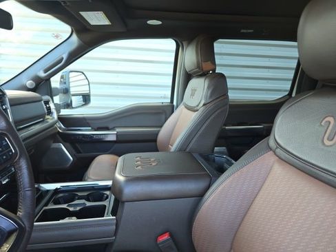 Used 2024 Ford F350 King Ranch w/ FX4 Off-Road Package image 10